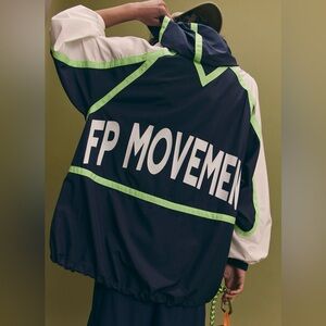 NWT FREE PEOPLE MOVEMENT LIKE THE WIND LOGO JACKET